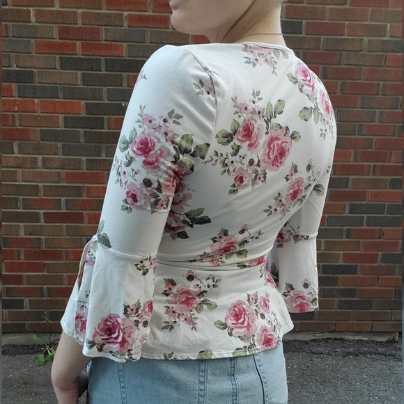 3/4 Sleeve Wrap Top - Picture 2 of 2